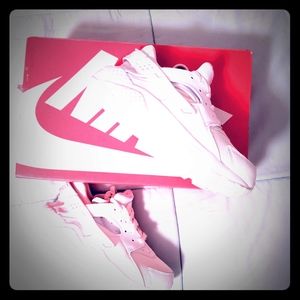 Little boy's Nike Huarache